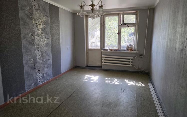 1-комнатная квартира · 30 м² · 4/5 этаж, мкр Самал, 7 мкр за 8 млн ₸ в Таразе — фото 2