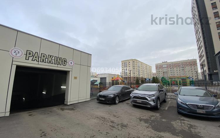 Паркинг • 17 м² • Сауран 10в — Сауран рядом Алмата за 17 000 〒 в Астане, Есильский р-н — фото 2