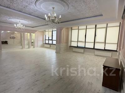 Отдельный дом · 7 комнат · 800 м² · 4 сот., 15-й мкр 34/1 за 199 млн 〒 в Актау