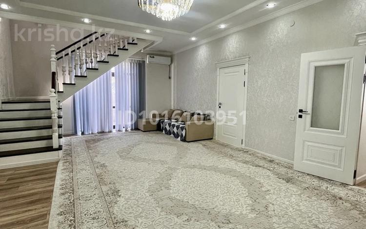 Отдельный дом · 10 комнат · 320 м² · 5 сот., Фуркат 11 за 99 млн ₸ в Аксукенте — фото 2