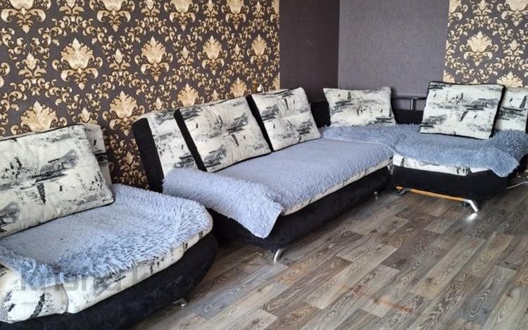 2-комнатная квартира · 52 м² · 3/5 этаж, Абая за 160 000 ₸ в Петропавловске — фото 2
