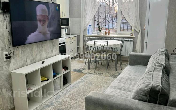 2-комнатная квартира · 45 м² · 1/9 этаж · помесячно, Ауэзова 91б за 250 000 〒 в Экибастузе — фото 2