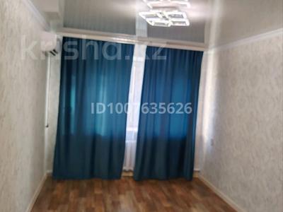 3-комнатная квартира · 53 м² · 1/2 этаж, 8 марта 14 — Дк геолог за 100 000 〒 в Актобе, жилой массив Жилянка