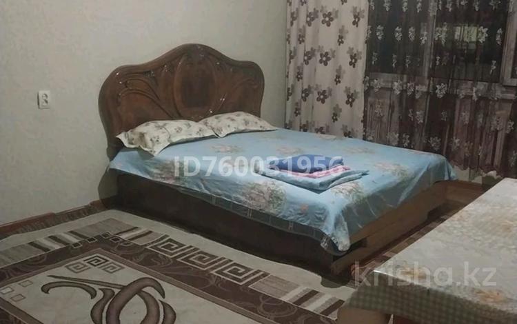 1-комнатная квартира · 40 м² · 1/5 этаж, мкр Айнабулак-4 173 — Возле кулинарии за 2 500 ₸ в Алматы, Жетысуский р-н — фото 2