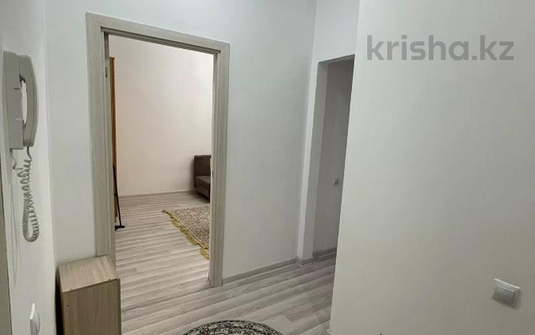 1-бөлмелі пәтер · 41 м² · 4/5 қабат, Алтын орда ш/а., бағасы: 15.5 млн ₸ в Актобе, мкр. Алтын орда — фото 2