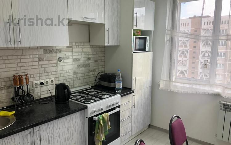 снять однокомнатную квартиру в аксае. снять однокомнатную квартиру в аксае. снять квартиру в аксае. спальная комната для сдачи. аксай ул платова 72в фото дома.