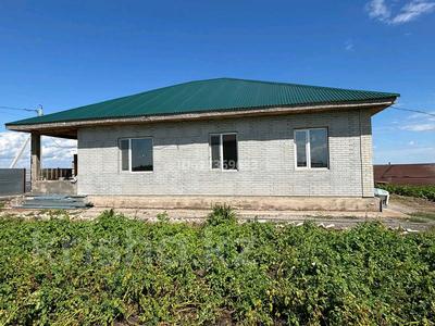 Продажа домов и дачи в Акмолинской обл.: Отдельный дом · 5 комнат · 120 м² · 10 сот., Наурыз 28 за 19.9 млн 〒 Отдельный дом · 5 комнат · 120 м² · 10 сот., Наурыз 28 за 19.9 млн 〒 в Тайтобе