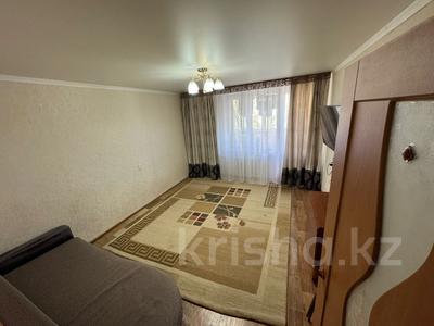 3-комнатная квартира · 60 м² · 5/9 этаж, мкр 4 за 19.9 млн 〒 в Уральске