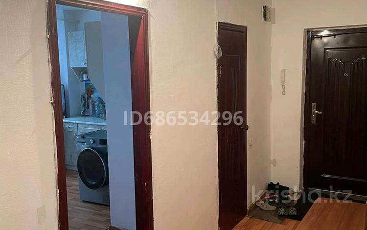 2-бөлмелі пәтер · 58 м² · 1/5 қабат, мкр Жулдыз-1 26 в — Учебный центр келешек, бағасы: 30 млн ₸ в Алматы, Турксибский р-н — фото 2