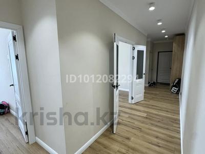 2-комнатная квартира · 74 м² · 6/9 этаж, Просп. Абулхаир Хана 63блок3 за 47 млн ₸ в Атырау, мкр Авангард-2