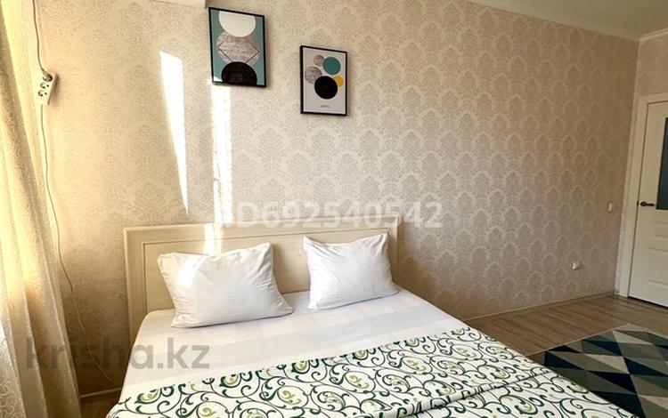 1-комнатная квартира · 45 м² · 5/13 этаж, Утеген батыра 17б за 17 000 ₸ в Алматы, Ауэзовский р-н — фото 41