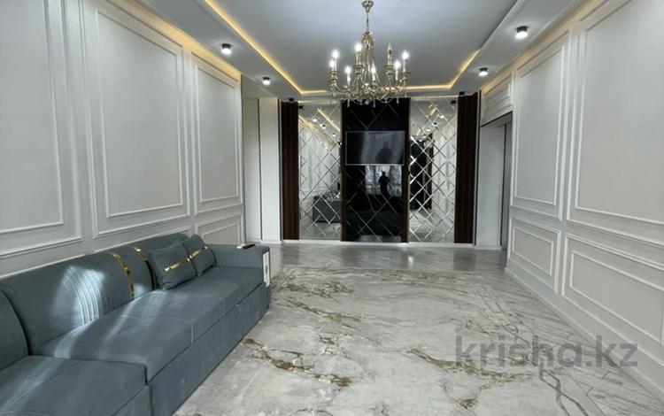 2-бөлмелі пәтер · 85 м² · 11/12 қабат, Байтерекова 100/4, бағасы: 350 000 ₸ в Шымкенте, Каратауский р-н — фото 4