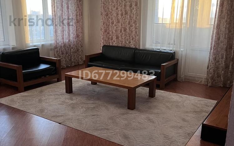 2-комнатная квартира · 85 м² · 13/14 этаж, Кабанбай батыра за 330 000 ₸ в Астане, Есильский р-н — фото 18