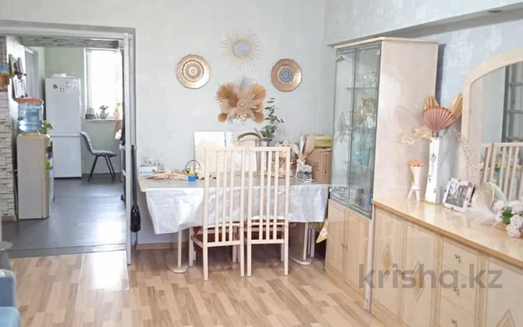 3-бөлмелі пәтер · 70 м² · 3/5 қабат, ислам каримова 62, бағасы: 47.5 млн ₸ в Алматы, Бостандыкский р-н — фото 2