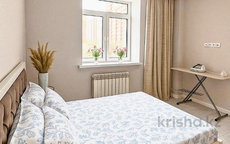 2-комнатная квартира · 65 м² · 2/15 этаж, 17-й мкр, ​17-й микрорайон 6 — МОРЕ,АКВАПАРК,ХАЛЫК АРЕНА,ЦЕНТР ГОРОДА за 15 000 ₸ в Актау — фото 2