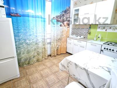 1-комнатная квартира · 36 м² · 5/9 этаж, 4мкр 48 за 10 000 〒 в Аксае