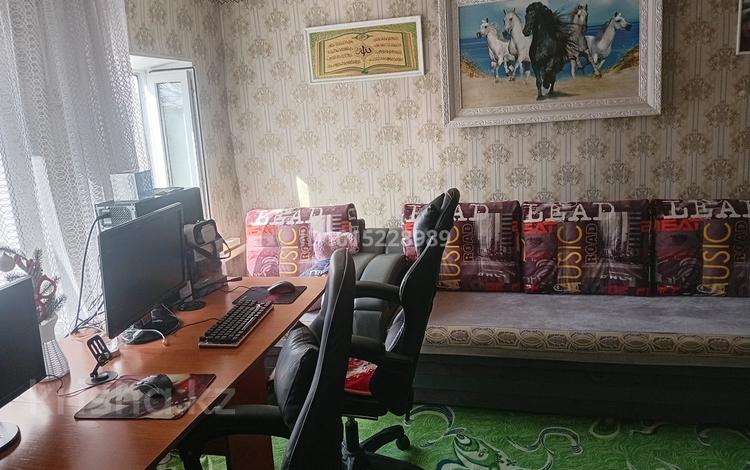 Отдельный дом · 4 комнаты · 75 м² · 7 сот., Фурмонова 60 — Жд парк за 8 млн ₸ в  — фото 4