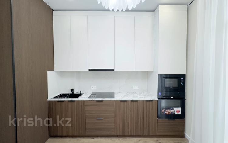 2-комнатная квартира · 57.5 м² · 11/17 этаж, Толе би 16 за 42 млн ₸ в Астане, Нура р-н — фото 2