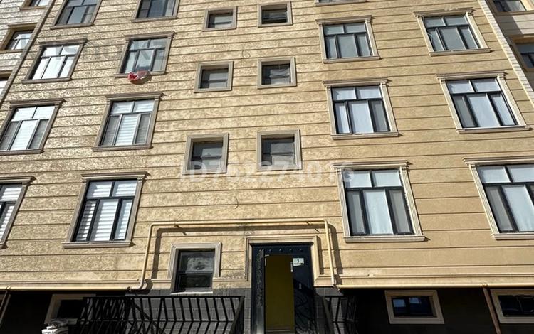 1-комнатная квартира · 65 м² · 1/7 этаж, Шұғыла 10а — 2-10 за 20 млн 〒 в Жанаозен — фото 2