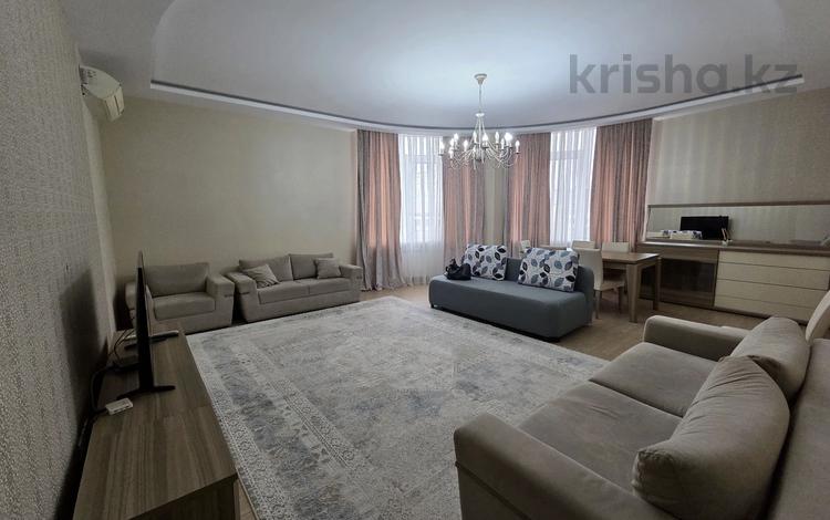 3-комнатная квартира · 140 м² · 5/14 этаж, Пр Кунаева 38 за 350 000 ₸ в Шымкенте — фото 2