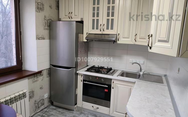 2-бөлмелі пәтер · 50 м² · 3/5 қабат, Райымбек 383 — Райымбека-Емцова, бағасы: 250 000 ₸ в Алматы — фото 2