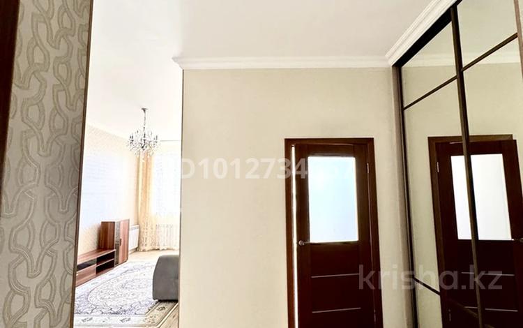 1-бөлмелі пәтер · 49.3 м² · 15/19 қабат, Куанышбаева, бағасы: 250 000 ₸ в Астане, Сарайшык р-н — фото 2