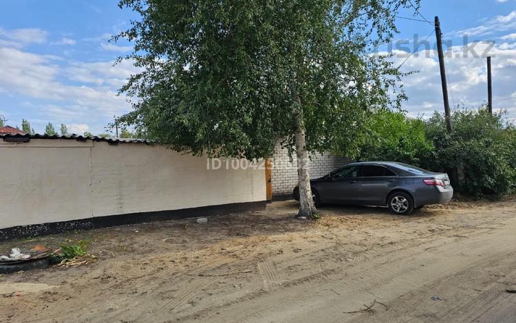 Часть дома · 4 комнаты · 52.4 м² · 4 сот., Ипподромный заезд 22 — Бегалина за 15 млн ₸ в Семее — фото 2