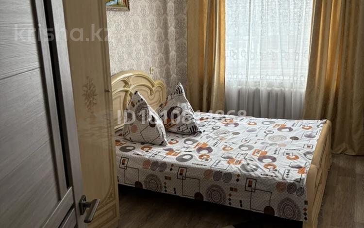 2-комнатная квартира · 42 м², Кенесары 15 за 20 000 ₸ в Бурабае — фото 7
