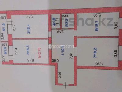 3-бөлмелі пәтер · 96 м² · 8/10 қабат, Ауэзова 213К — Пересечение улиц Ауэзова Пушкин, бағасы: 36 млн ₸ в Кокшетау