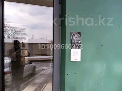 1-комнатная квартира · 40 м² · 1/5 этаж, Кунаева 14Б — Бар Бавария за 250 000 〒 в Конаеве