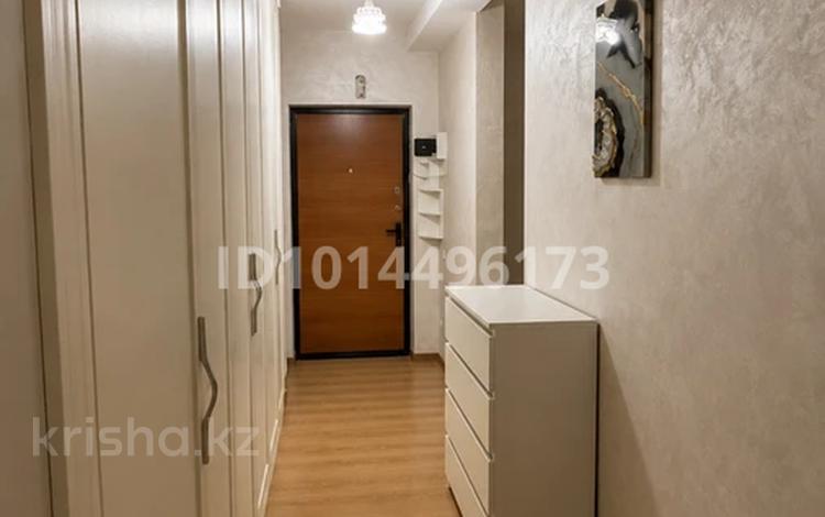 2-комнатная квартира · 58.1 м² · 12/12 этаж, мкр Акбулак, 1-я улица 77 за 36 млн ₸ в Алматы, Алатауский р-н — фото 2