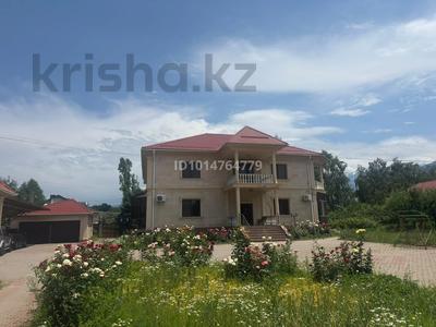 Отдельный дом · 9 комнат · 510 м² · 33 сот., Шукшина — Шашкина за 1.2 млрд ₸ в Алматы, Бостандыкский р-н