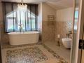 Жеке үй · 5 бөлме · 400 м² · 6 жүзд., Көктөбе ш/а., бағасы: 600 млн ₸ в Алматы, Медеуский р-н — фото 24
