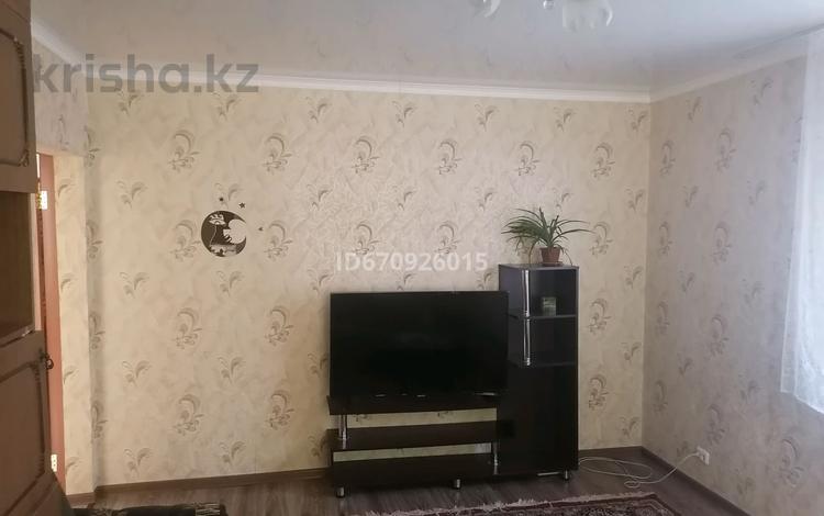 3-комнатная квартира · 60 м² · 2/2 этаж, Баймуканова 101а за 10.8 млн ₸ в Кокшетау — фото 2
