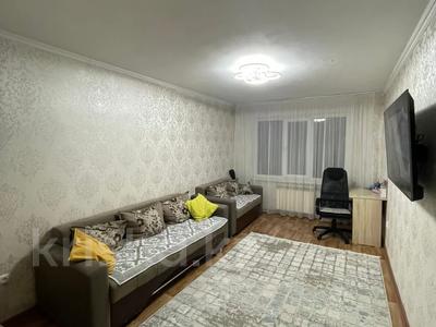 2-комнатная квартира, 53 м², 3/5 этаж, Сатпаева 54 за 23.5 млн 〒 в Усть-Каменогорске