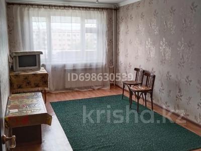 2-комнатная квартира · 53 м² · 3/5 этаж, 16-й микрорайон, 16-й микрорайон 31 — рынком Коктобе за 23 млн 〒 в Шымкенте, Аль-Фарабийский р-н