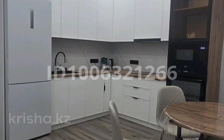1-комнатная квартира · 42 м² · 9/12 этаж, Туран 34а за 330 000 ₸ в Астане, Нура р-н — фото 2