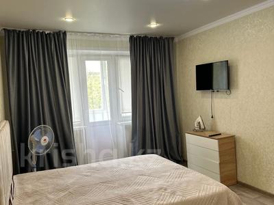 1-бөлмелі пәтер · 37 м² · 4/5 қабат, Лермонтова 104, бағасы: 2 000 〒 в Павлодаре