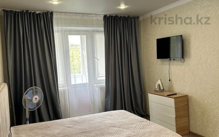 1-комнатная квартира · 37 м² · 4/5 этаж, Лермонтова 104 за 2 000 ₸ в Павлодаре — фото 2