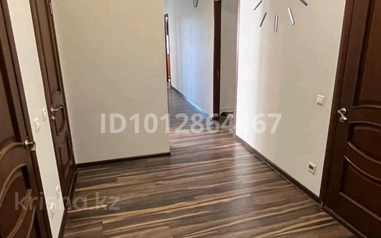 3-бөлмелі пәтер · 100 м² · 1/7 қабат, 15-й мкр 62 — Жк Оркен, бағасы: 300 000 ₸ в Актау — фото 2