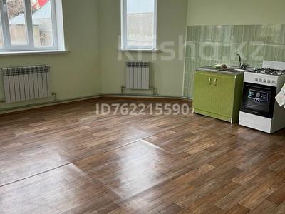 Отдельный дом · 8 комнат · 140 м², мкр Самал-2, Көрікті 92 за 250 000 〒 в Шымкенте, Абайский р-н