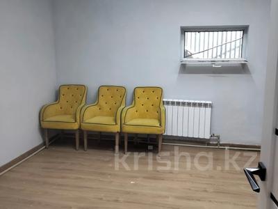 2 комнаты · 50 м² · 1/1 этаж, мкр Шугыла, Жунисова 93 за 200 000 ₸ в Алматы, Наурызбайский р-н