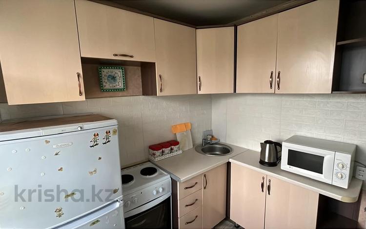 3-комнатная квартира · 53.2 м² · 4/4 этаж, Титова за 14.5 млн ₸ в Семее — фото 2