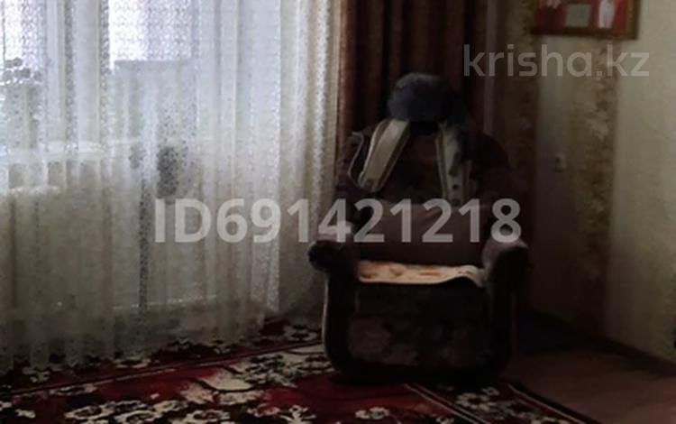 3-бөлмелі пәтер · 54.5 м² · 7/9 қабат, 6микр 21, бағасы: 10 млн ₸ в Темиртау — фото 2
