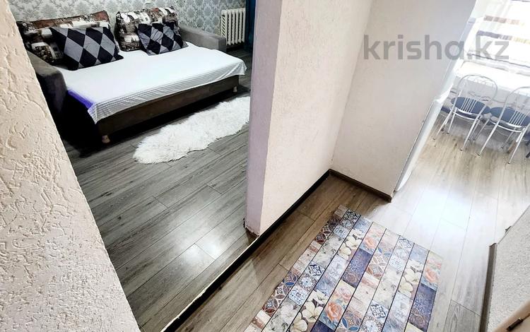 1-комнатная квартира · 40 м² · 2/5 этаж, мкр Кадыра Мырза-Али, Женис — Кунаева за 8 000 〒 в Уральске — фото 87
