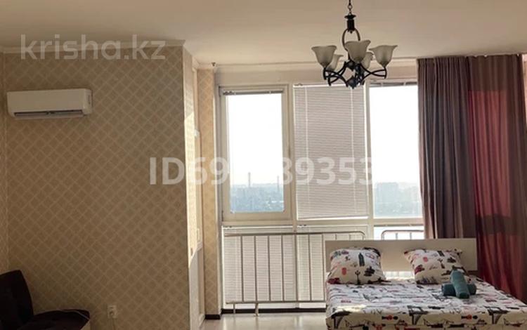 1-бөлмелі пәтер · 50 м² · 17/20 қабат, Брусиловского 144 — Шакарима, бағасы: 14 000 ₸ в Алматы, Алмалинский р-н — фото 2