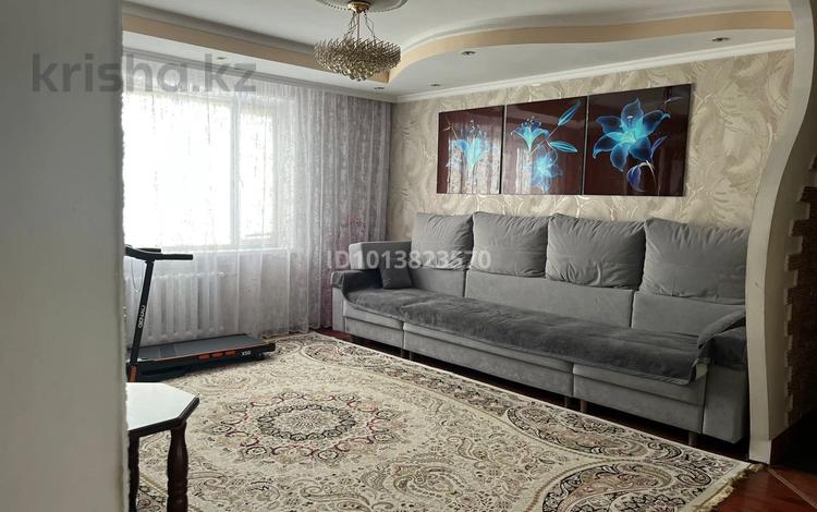 4-бөлмелі пәтер · 80.9 м² · 7/10 қабат, Бозтаева 33 — Кольцо, бағасы: ~ 36 млн ₸ в Семее — фото 2