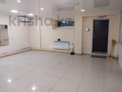 Свободное назначение, офисы, магазины и бутики, склады, салоны красоты, кабинеты и рабочие места, студии · 113 м² за 200 000 〒 в Уральске