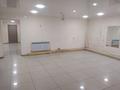 Свободное назначение, офисы, магазины и бутики, склады, салоны красоты, кабинеты и рабочие места, студии · 113 м² за 200 000 〒 в Уральске — фото 2