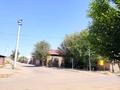 Жеке үй · 8 бөлме · 300 м² · 8 жүзд., К. Омаров 128, бағасы: 12 млн ₸ в Арыси — фото 33